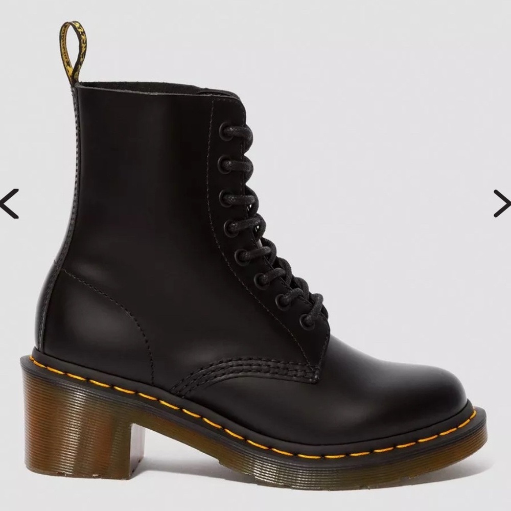 Dr. Martens Clemency Boots Size 7